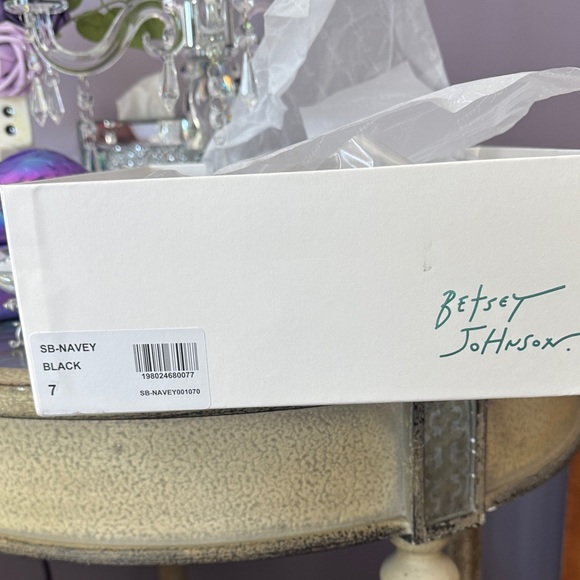 Betsy Johnson Elegant Black Mesh Women's Shoes size 7 NWOT statement heel. - Picture 5 of 7